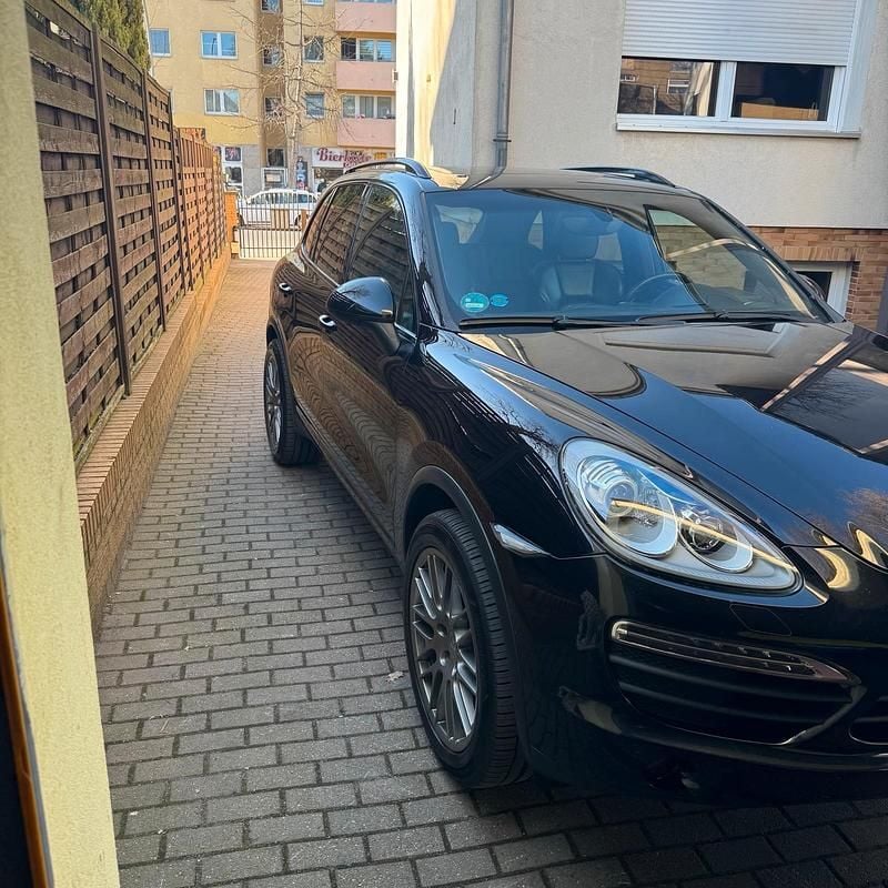 Gebraucht Porsche Cayenne S 400 PS (294 kW) 2010 Schwarz SUV