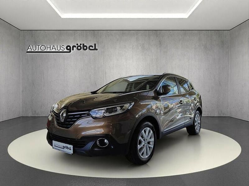 Cappuccino brown Gebraucht 2017 Renault Kadjar Experience SUV | 10.880 € (Fairer Preis) - Bild 1/4