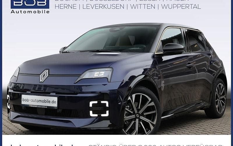 Nachtblau + dach black pearl Gebraucht 2024 Renault R5 Iconic Kleinwagen | 31.111 € (Fairer Preis) - Bild 1/4