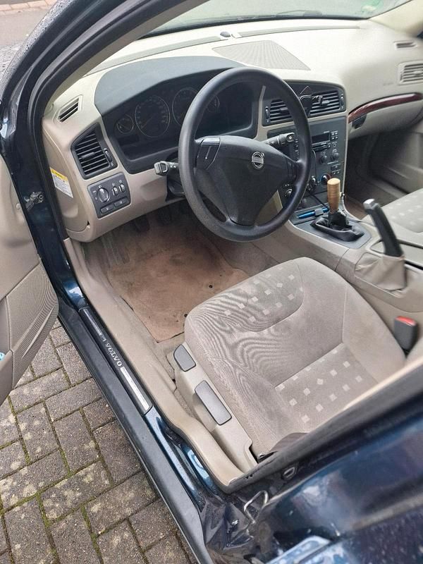 Gebraucht Volvo S60 170 PS (125 kW) 2004 Blau Limousine