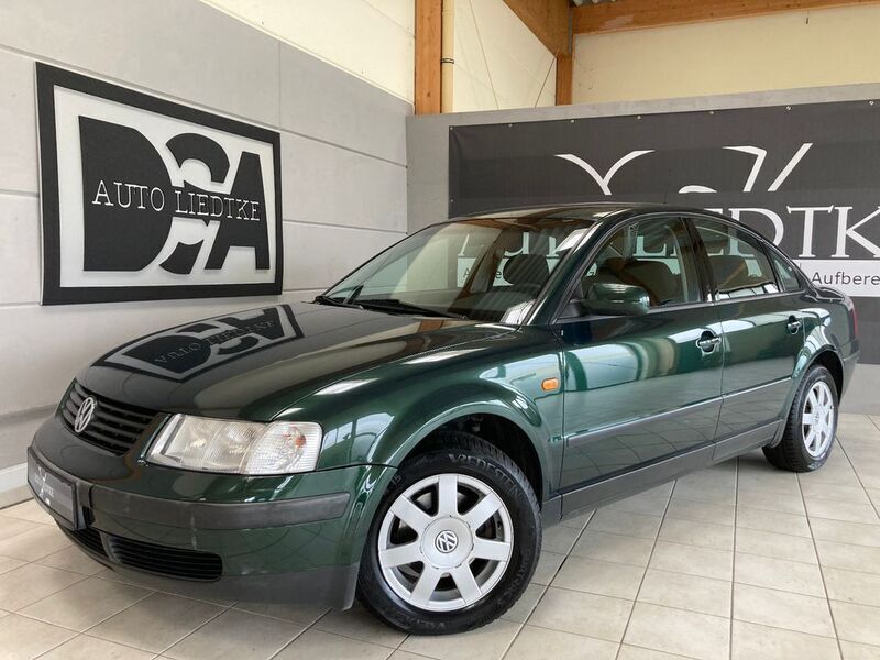 Grün Gebraucht 1998 VW Passat Limousine | 1.999 € (Fairer Preis) - Bild 1/4