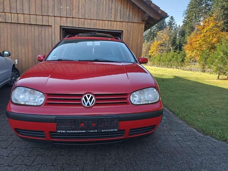 Rot Gebraucht 2001 VW Golf IV Kombi | 500 € (Superpreis) - Bild 1/4