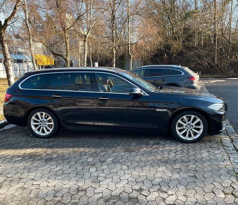 Gebraucht BMW 520 Luxury Line 184 PS (135 kW) 2014 Schwarz Kombi