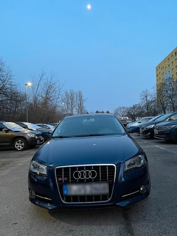 Gebraucht Audi A3 Sportback 170 PS (125 kW) 2011 Blau Kleinwagen