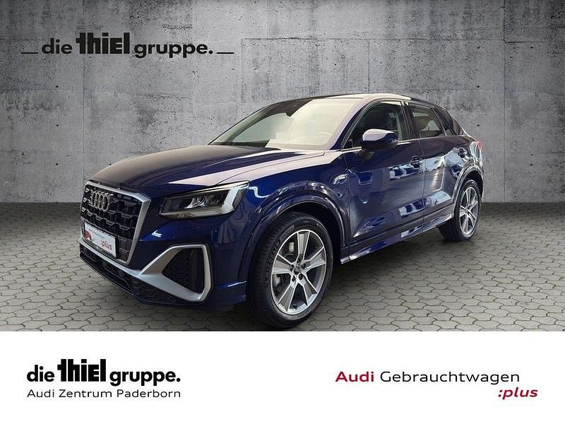 Navarrablau metallic Gebraucht 2024 Audi Q2 S-Line SUV | 35.450 € (Fairer Preis) - Bild 1/4