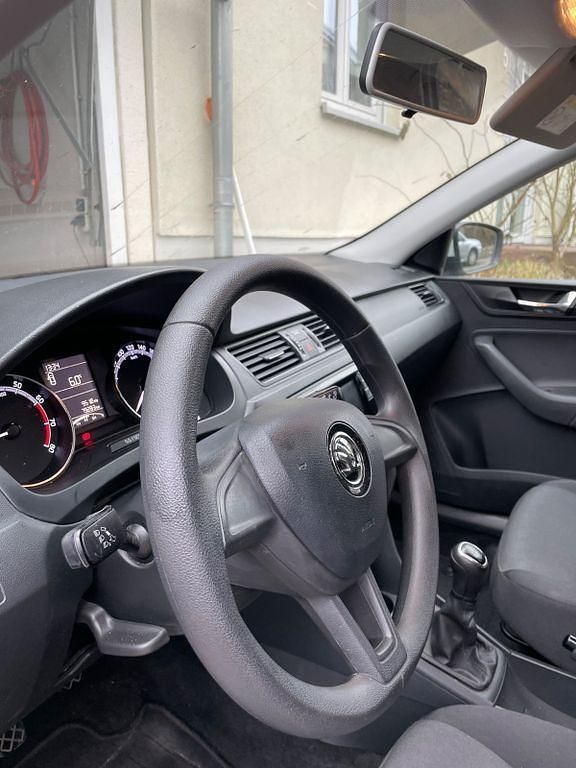 Gebraucht Skoda Rapid Cool Edition 110 PS (80 kW) 2018 Weiß Kleinwagen