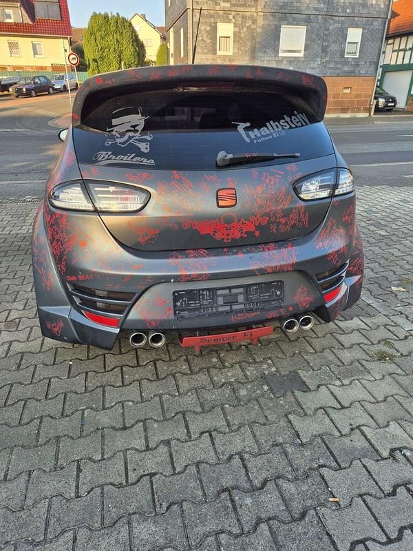 Gebraucht Seat Leon 105 PS (77 kW) 2012 Andere farben Kleinwagen