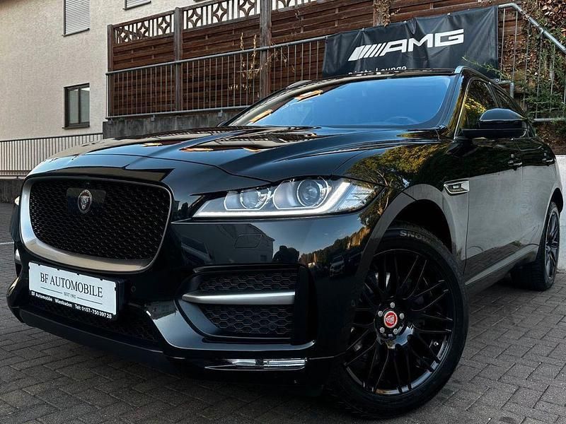 Schwarz Gebraucht 2017 Jaguar F-Pace R-Sport SUV | 27.989 € (Etwas zu teuer) - Bild 1/4