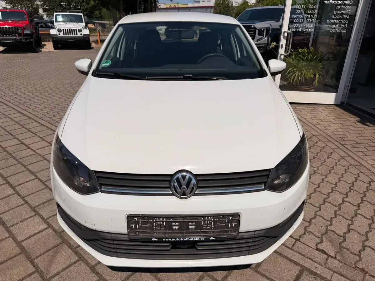 Gebraucht VW Polo Match 110 PS (80 kW) 2014 Weiß Kleinwagen