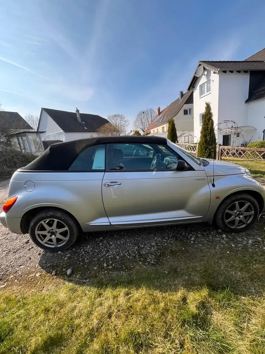 Używany Chrysler PT Cruiser 143 KM (105 kW) 2006 Szary Kabriolet
