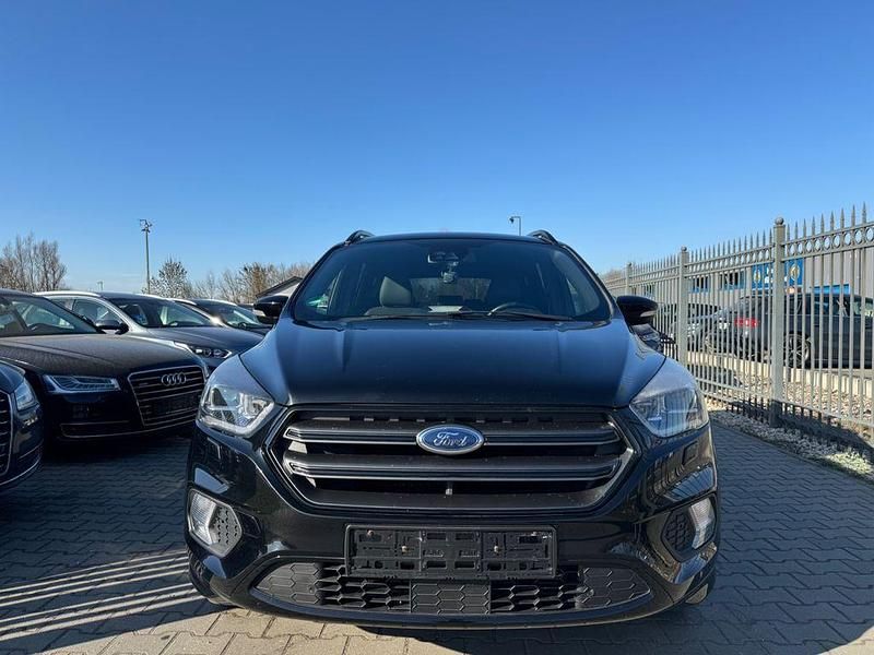 Gebraucht Ford Kuga ST-Line 242 PS (177 kW) 2018 Schwarz SUV