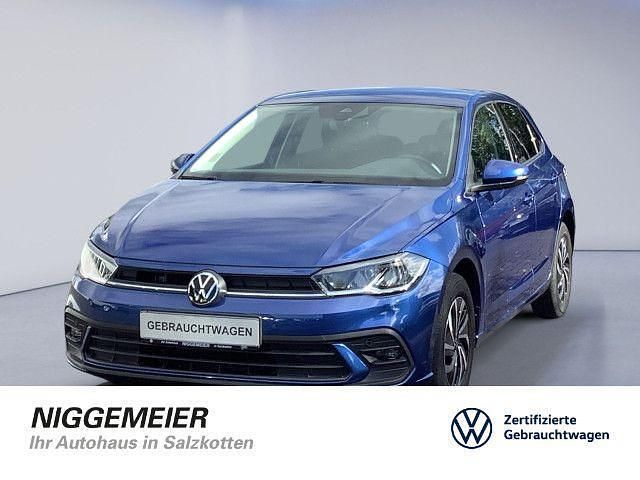Reef blue metallic Gebraucht 2022 VW Polo Life Limousine | 15.890 € (Fairer Preis) - Bild 1/4