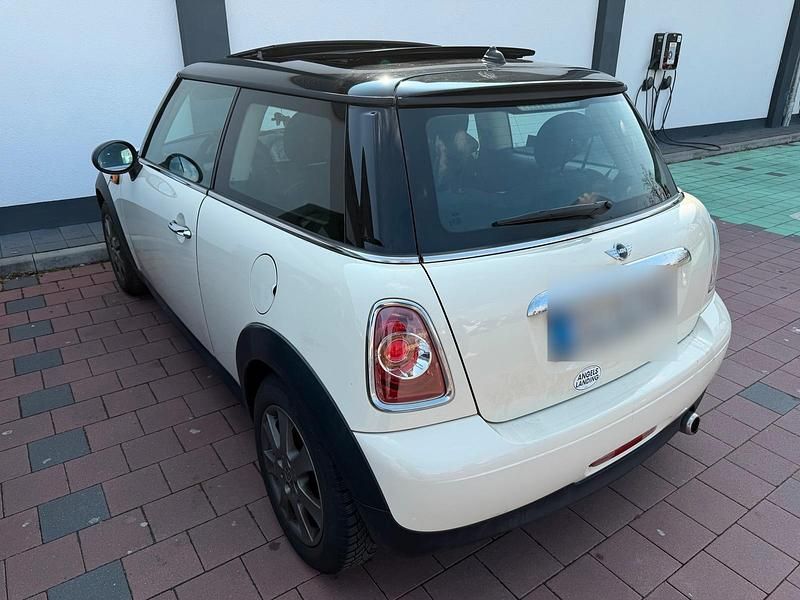 Gebraucht Mini Cooper D 109 PS (80 kW) 2013 Weiß Kleinwagen