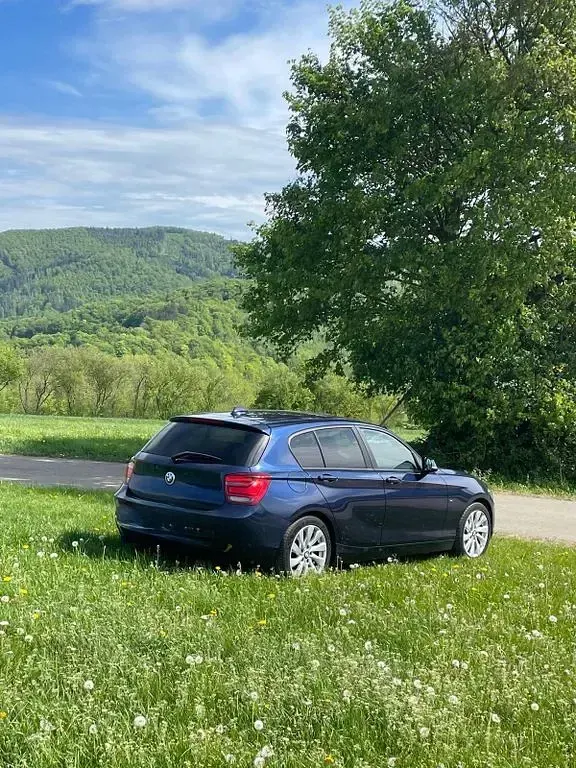 Gebraucht BMW 118 Sport Line 143 PS (105 kW) 2013 Blau Kleinwagen