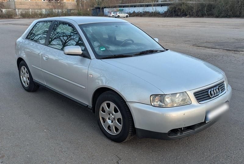 Gebraucht Audi A3 102 PS (75 kW) 2001 Silber Kleinwagen