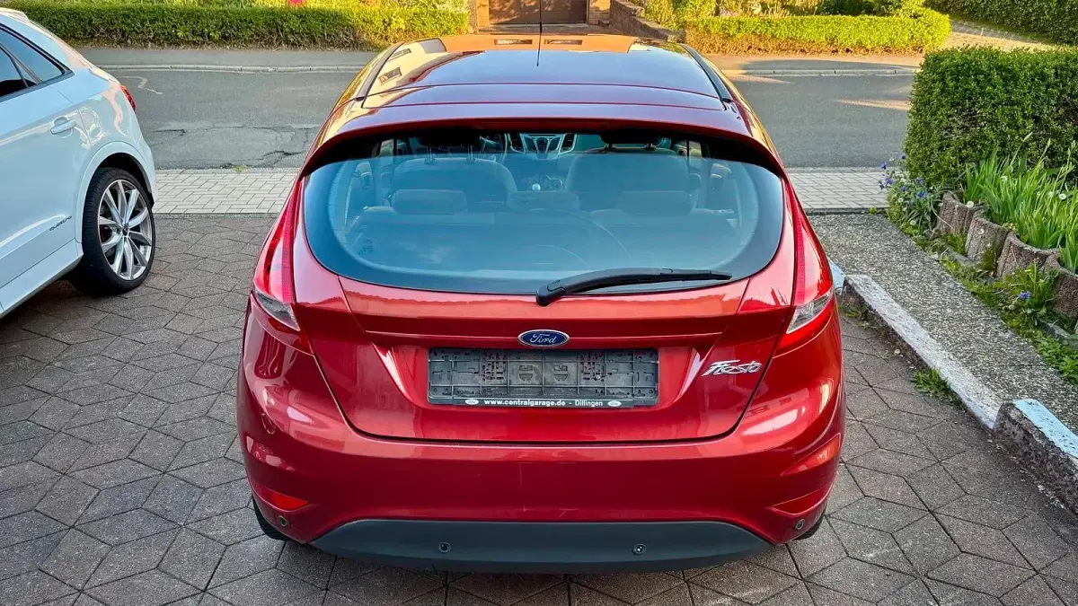 Gebraucht Ford Fiesta Trend 60 PS (44 kW) 2008 Orange Limousine