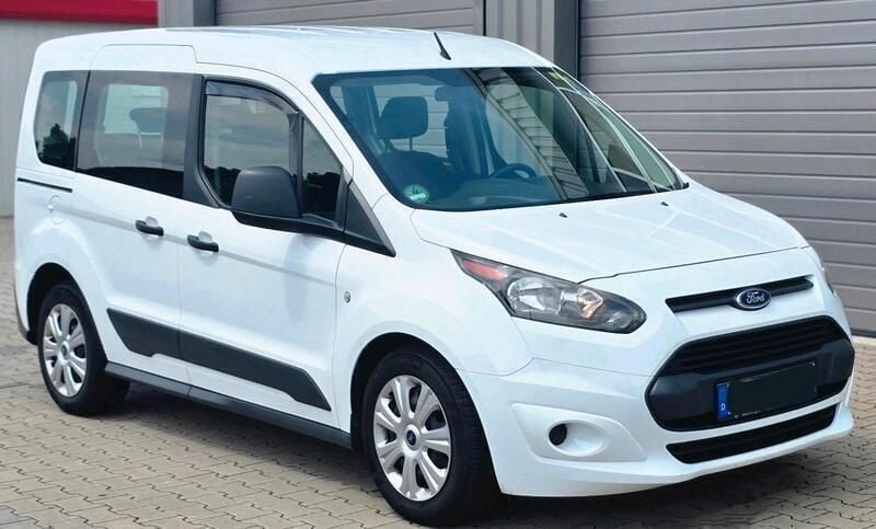 Weiß Gebraucht 2015 Ford Tourneo Connect Titanium Van / Kleinbus | 6.690 € (Fairer Preis) - Bild 1/4