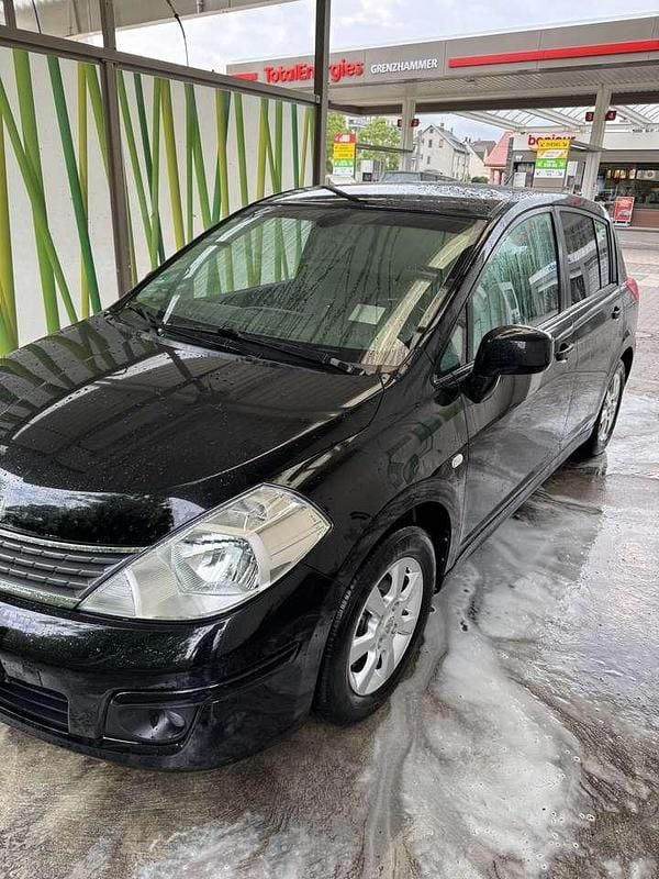 Gebraucht 2008 Nissan Tiida Tekna Limousine | 3.900 € (Fairer Preis) - Bild 1/4