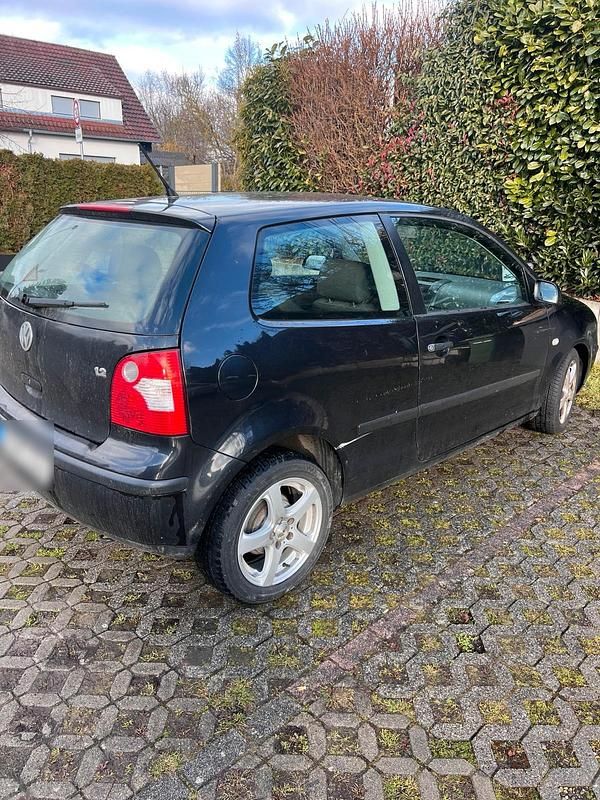 Gebraucht VW Polo 60 PS (44 kW) 2003 Schwarz Kleinwagen