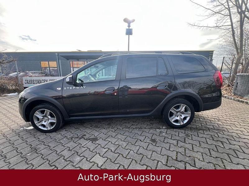 Gebraucht Dacia Logan MCV Stepway 90 PS (66 kW) 2019 Schwarz Kombi