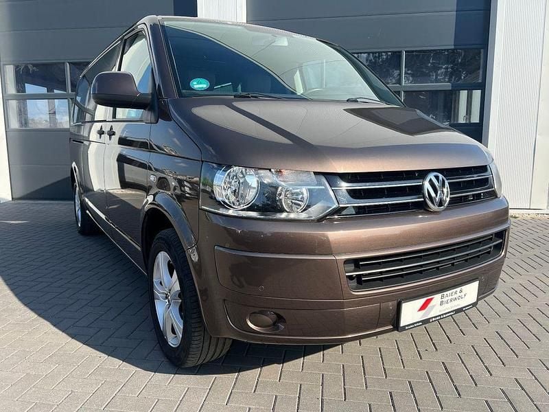 Gebraucht VW T5 Comfortline 140 PS (102 kW) 2010 Toffee braun metallic Van