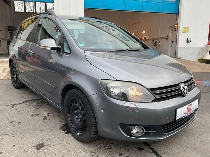 Gebraucht VW Golf VI Team 164 PS (120 kW) 2010 Grau Kleinwagen