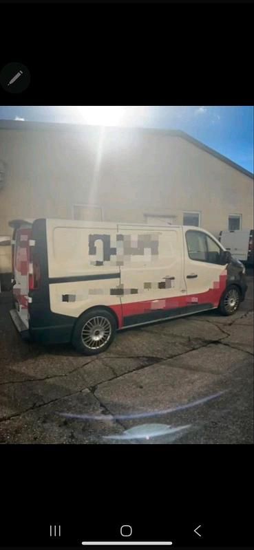 Gebraucht Opel Vivaro 95 PS (69 kW) 2017 Weiß Van / Kleinbus