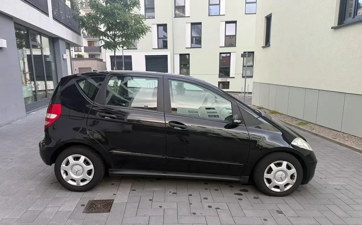 Gebraucht Mercedes A150 95 PS (69 kW) 2005 Schwarz Kleinwagen