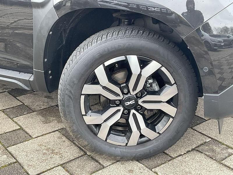 Gebraucht Dacia Duster Journey 131 PS (96 kW) 2022 Schwarz SUV