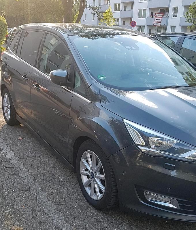 Gebraucht Ford Grand C-Max 120 PS (88 kW) 2017 Grau Van / Kleinbus