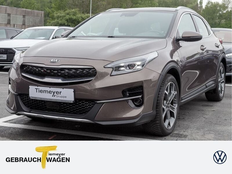 Braun Gebraucht 2020 Kia XCeed Spirit SUV | 17.660 € (Guter Preis) - Bild 1/4