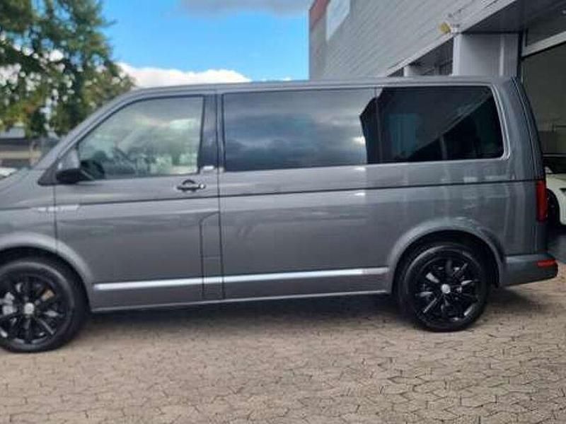 Gebraucht VW T6 Generation Six 204 PS (150 kW) 2017 Grau Van