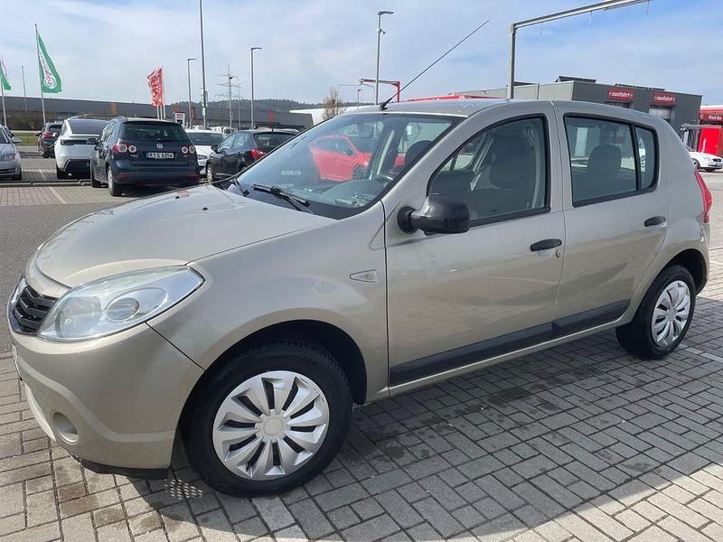 Gebraucht Dacia Sandero 75 PS (55 kW) 2010 Grau Limousine