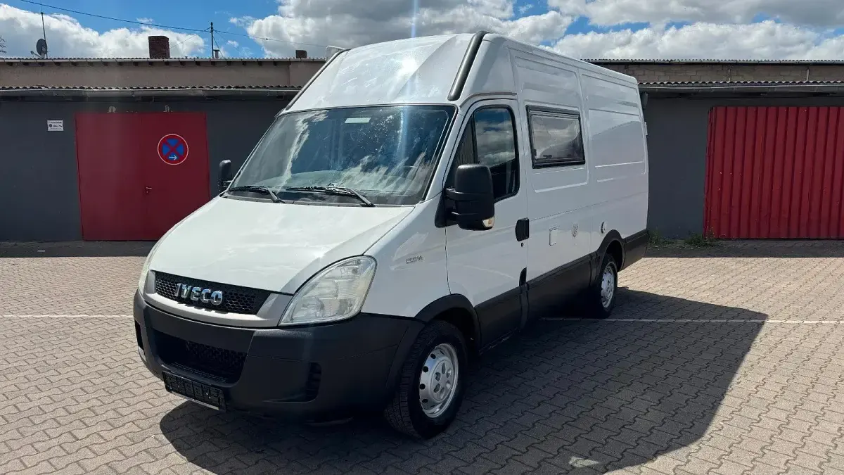 Gebraucht Iveco Daily 140 PS (102 kW) 2010 Weiß Van / Kleinbus