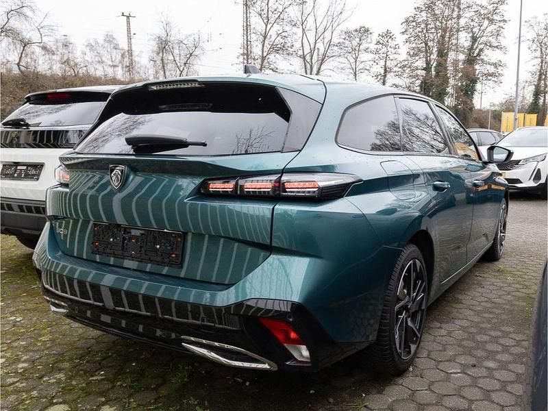 Gebraucht Peugeot 308 SW Allure 131 PS (96 kW) 2023 Blau Kombi