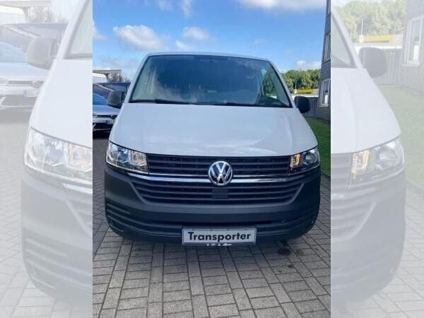 Weiß (candyweiß) Neu 2024 VW T6.1 Van | 40.652 € (Etwas zu teuer) - Bild 1/4