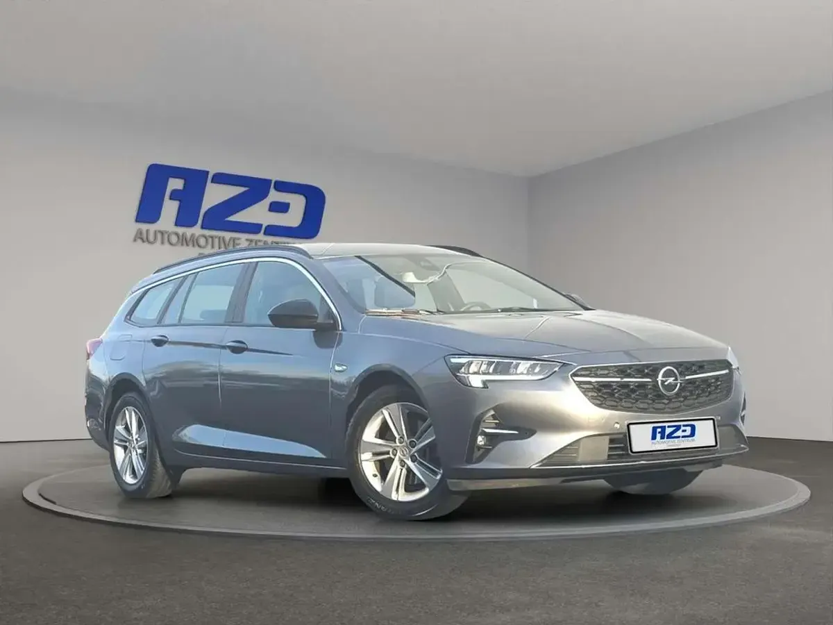Gebraucht Opel Insignia 174 PS (127 kW) 2021 Licht grau m2 Kombi