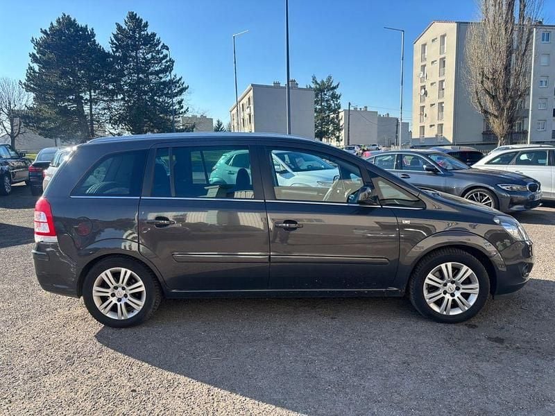 Gebraucht Opel Zafira 125 PS (91 kW) 2013 Grau Van / Kleinbus