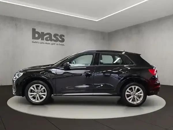 Gebraucht Audi Q3 Ambiente 150 PS (110 kW) 2025 Mythosschwarz metallic SUV