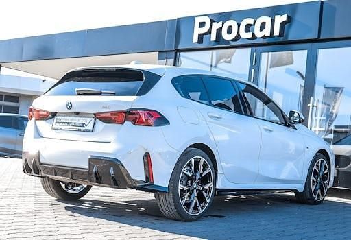 Gebraucht BMW 120 Shadowline 170 PS (125 kW) 2025 Weiß Kleinwagen