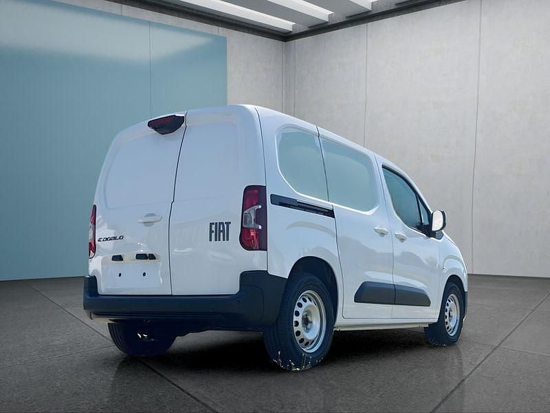 Gebraucht Fiat e-Doblò 100 kW (136 PS) 2025 Weiß Van / Kleinbus