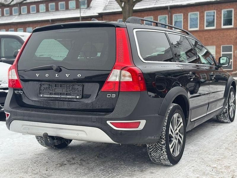 Gebraucht Volvo XC70 Summum 163 PS (119 kW) 2012 Schwarz SUV