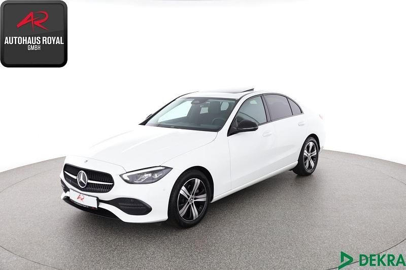 Weiss Gebraucht 2024 Mercedes C180 Avantgarde Limousine | 33.680 € (Guter Preis) - Bild 1/4