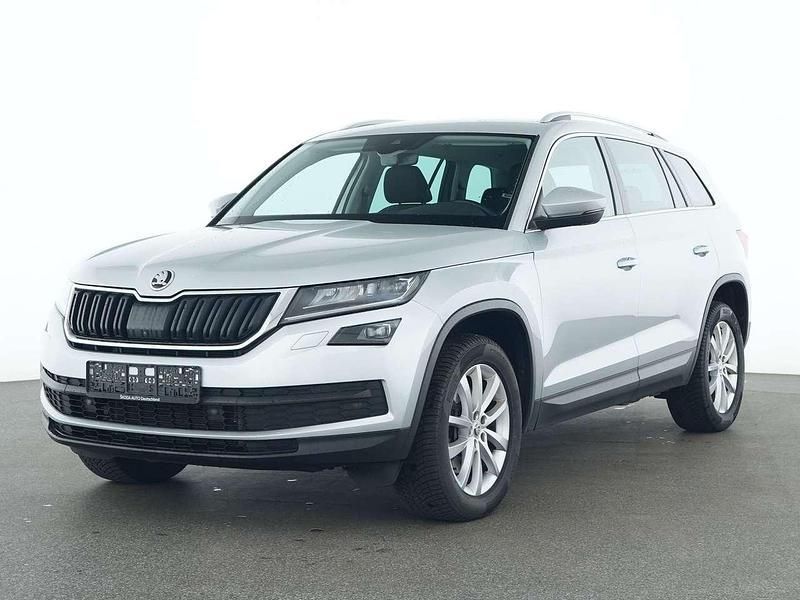 Stribrna brilliantsilber Gebraucht 2020 Skoda Kodiaq Style SUV | 28.500 € (Guter Preis) - Bild 1/4