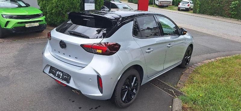 Gebraucht Opel Corsa 131 PS (96 kW) 2024 Limousine