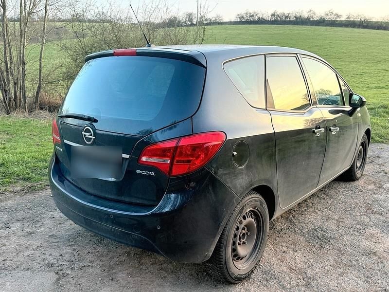 Gebraucht Opel Meriva 120 PS (88 kW) 2010 Schwarz Van / Kleinbus