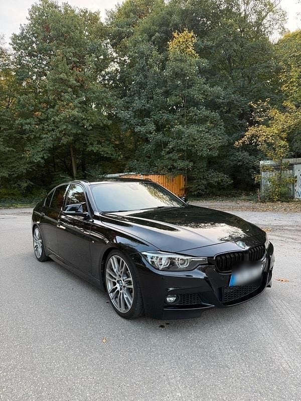 Schwarz Gebraucht 2018 BMW 335 M Sport Limousine | 23.999 € (Guter Preis) - Bild 1/4