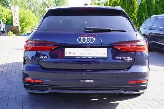 Gebraucht Audi A6 S-Line 299 PS (219 kW) 2022 Firmamentblau metallic Kombi