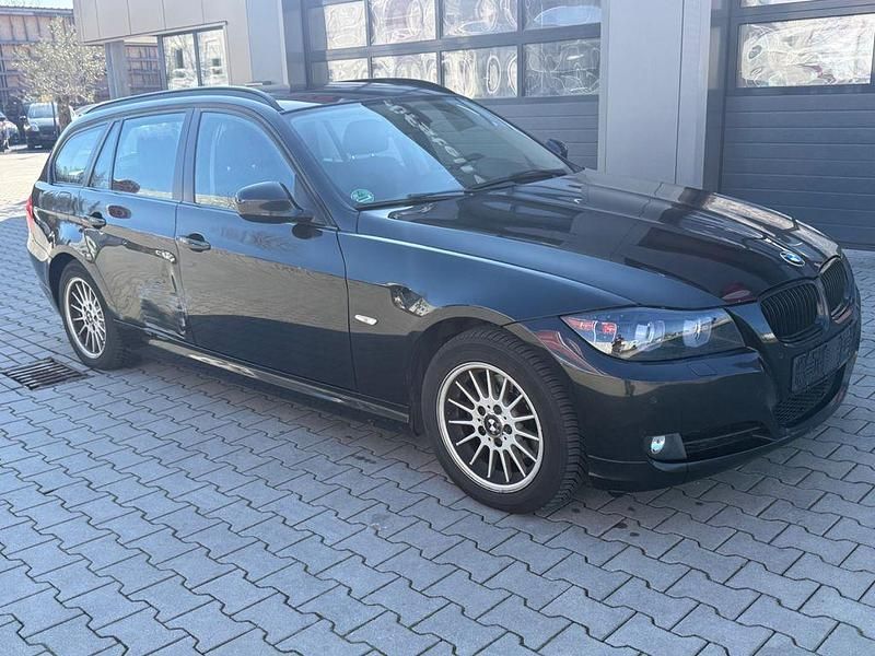 Gebraucht BMW 316 Comfort Edition 116 PS (85 kW) 2010 Schwarz Kombi