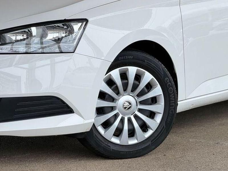 Gebraucht Skoda Fabia Ambition 110 PS (80 kW) 2022 Weiß Kleinwagen